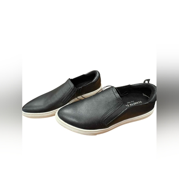 Kenneth Cole New York Women Mariel Leather Upper Sneakers Sz 7 Black NWT - Picture 1 of 6